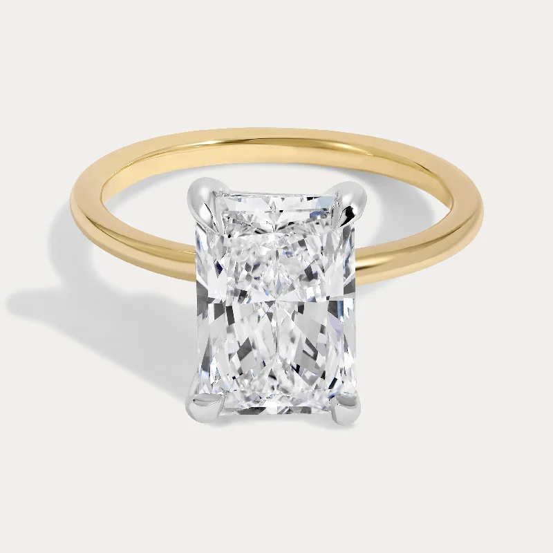 Luna - 3.25ct Radiant Cut Lab Grown Diamond Ring