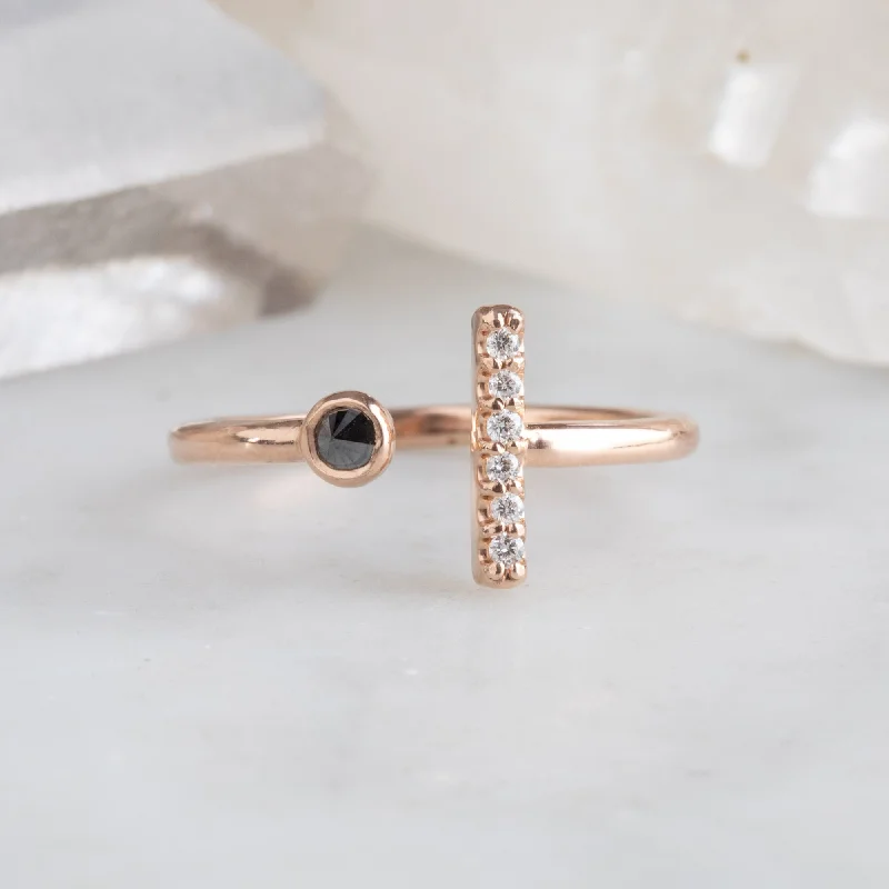 The Black + White Diamond Linea Ring | 14K Rose Gold